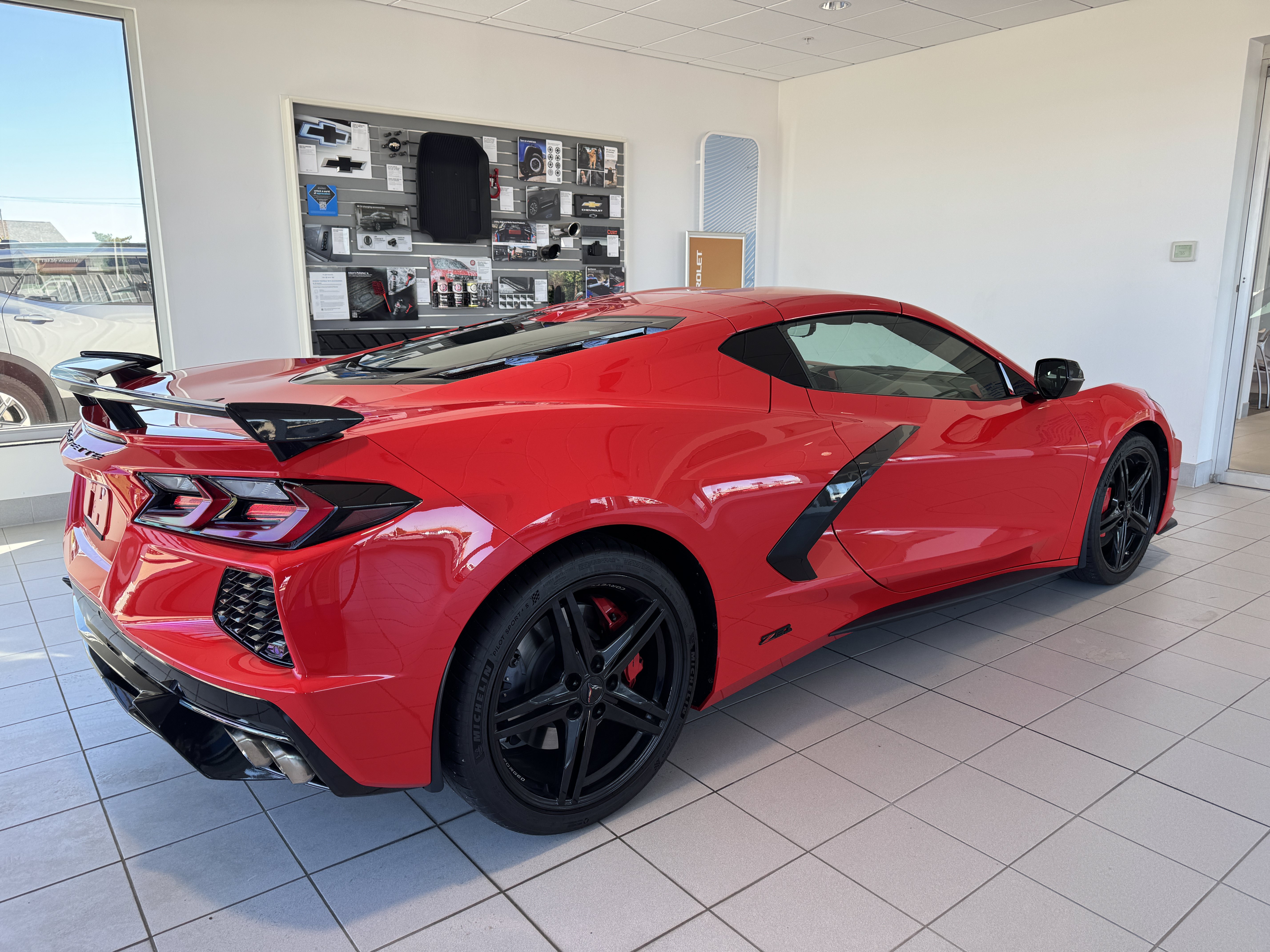 Used 2026 Chevrolet Corvette Stingray Preferred Cpe w/ Z51 Performance Package RWD image 7