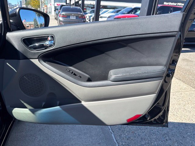 Used 2014 Kia Forte LX FWD image 29