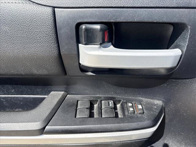 Used 2014 Toyota Tundra SR5 RWD image 13