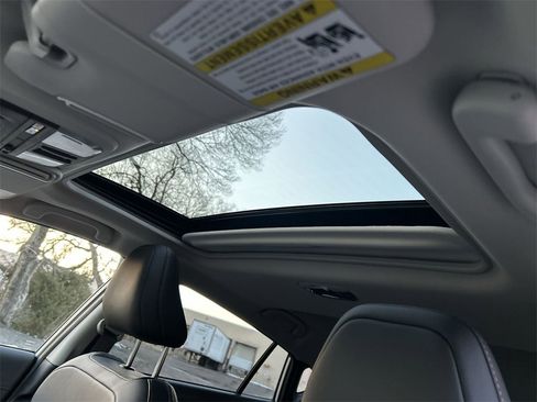 Certified 2025 Subaru Crosstrek 2.5i Limited image 24