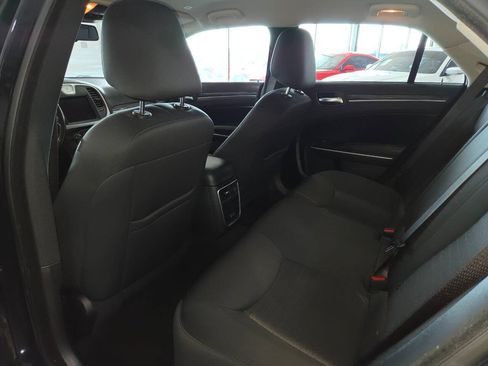 Used 2022 Chrysler 300 Touring w/ Sport Appearance Package RWD image 21