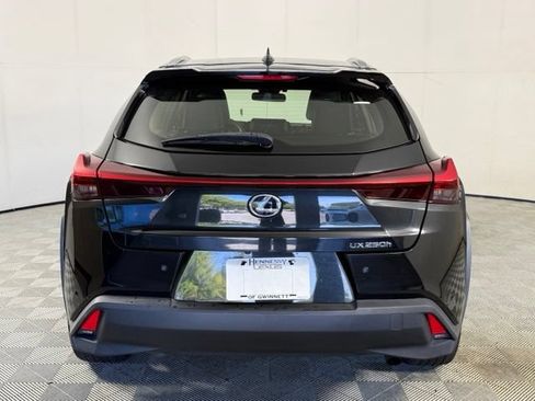 Used 2021 Lexus UX 250h w/ Accessory Package (Z2) AWD/4WD image 7