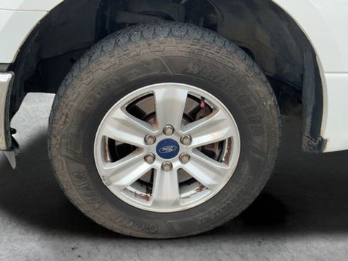 Used 2015 Ford F150 XLT w/ Equipment Group 301A Mid RWD image 23