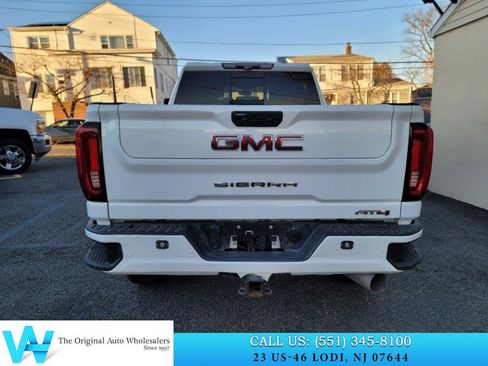 Used 2020 GMC Sierra 3500 AT4 w/ AT4 Premium Package image 5