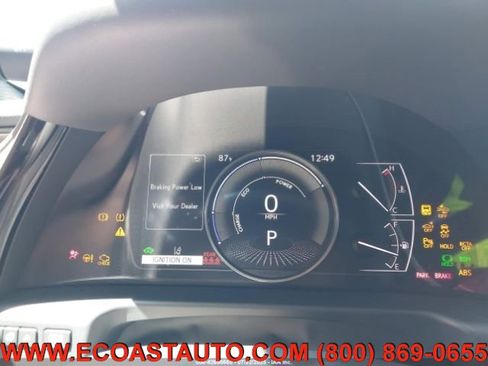 Used 2025 Lexus ES 300h w/ Premium Package image 15