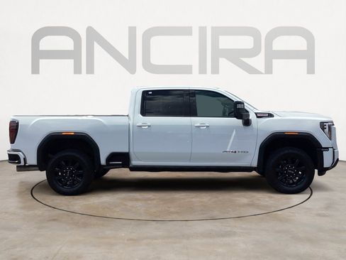 Used 2025 GMC Sierra 2500 AT4 w/ AT4 Premium Plus Package AWD/4WD image 15