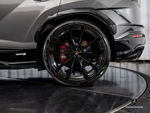 Used 2023 Lamborghini Urus S AWD/4WD image 8
