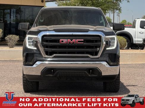 Used 2021 GMC Sierra 1500 4x4 Crew Cab w/ Sierra Value Package image 2