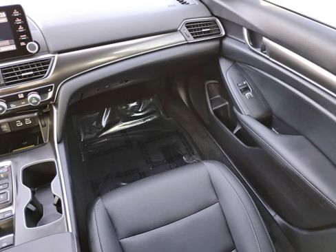 Used 2022 Honda Accord Sport image 18