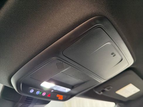 New 2026 Chevrolet Traverse LT w/ Driver Confidence Package image 32