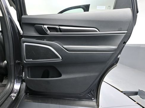 Used 2025 Kia Telluride S AWD/4WD image 44