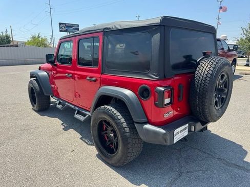 Used 2018 Jeep Wrangler Unlimited Sport AWD/4WD image 4