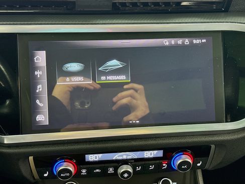 Used 2023 Audi Q3 2.0T Premium Plus w/ Premium Plus Package image 17