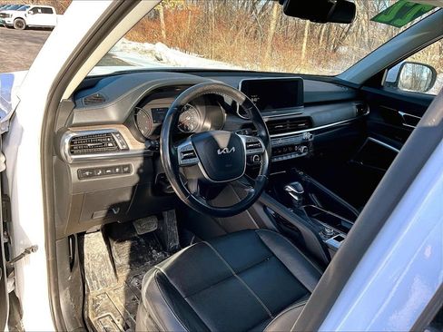 Used 2022 Kia Telluride EX w/ Towing Package image 8