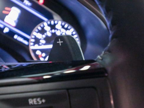 Used 2022 Nissan Rogue SV w/ SV Premium Package FWD image 21