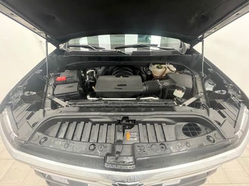 Certified 2022 Chevrolet Silverado 1500 High Country w/ Technology Package image 19