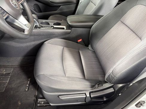 Used 2021 Nissan Altima 2.5 S image 12