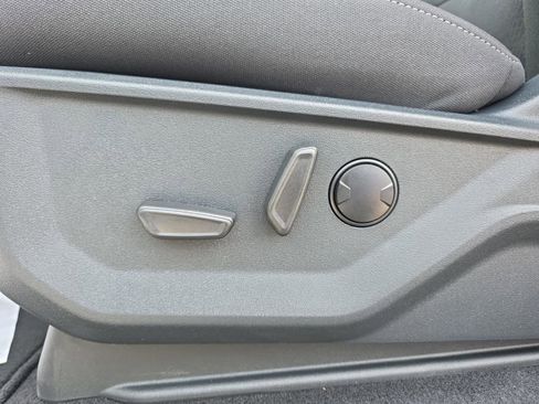 New 2025 Ford F150 XLT w/ Equipment Group 302A MID image 96