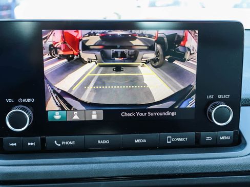 Used 2023 Honda Accord LX image 22