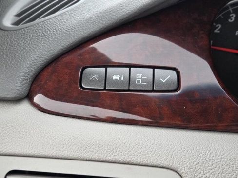 Used 2011 Buick LaCrosse CXL w/ Luxury Package image 21