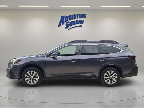 Used 2022 Subaru Outback Premium AWD/4WD image 4