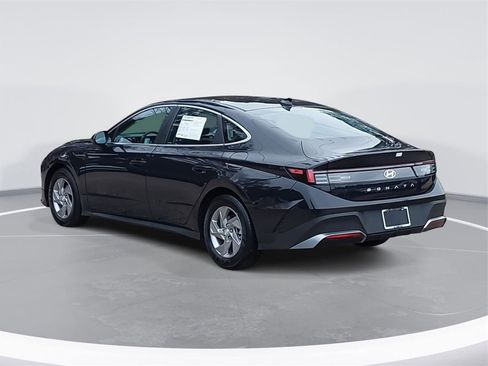 Certified 2025 Hyundai Sonata SE image 7