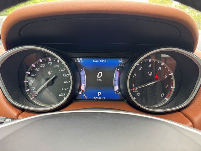 Used 2017 Maserati Levante S AWD/4WD image 18