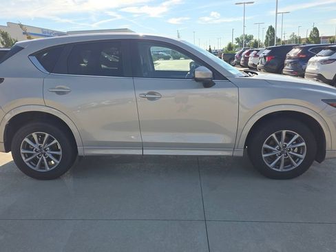 Used 2024 MAZDA CX-5 AWD 2.5 S w/ Select Package image 6