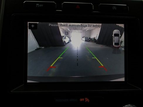 Used 2019 Ford Expedition XLT image 28