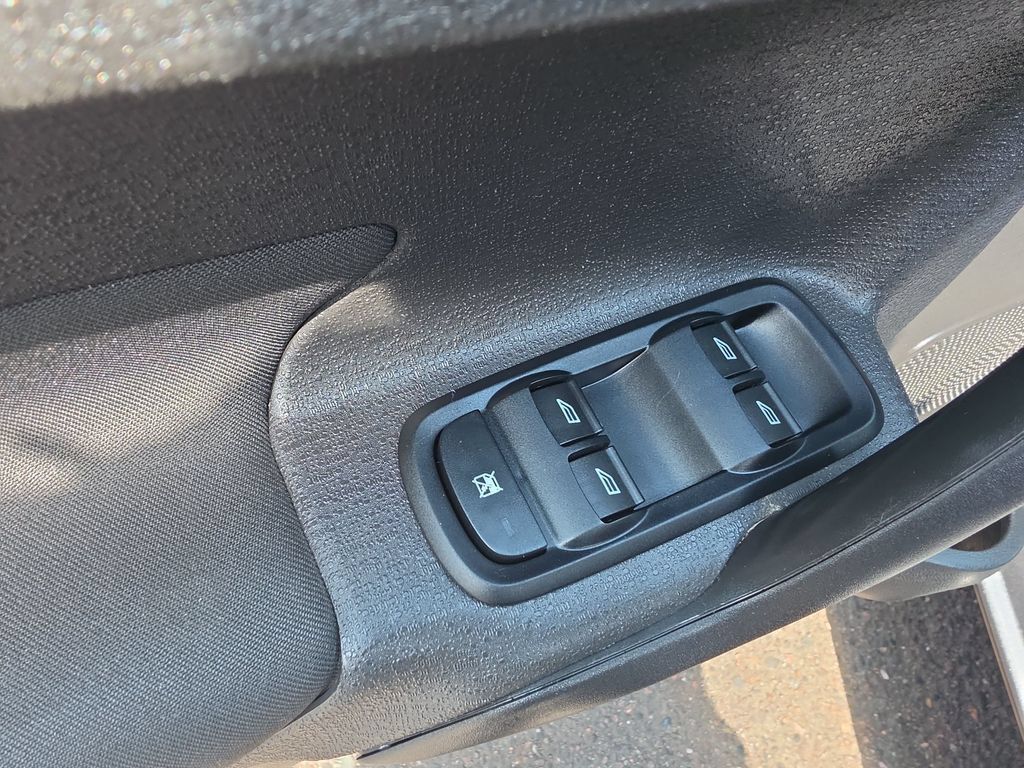 Used 2019 Ford Fiesta SE w/ Equipment Group 201A FWD image 11