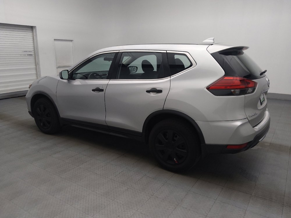 Used 2017 Nissan Rogue S AWD/4WD image 3