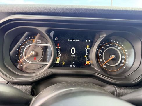 New 2026 Jeep Gladiator Sport AWD/4WD image 14