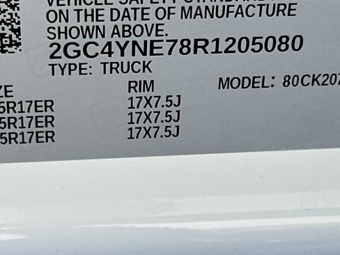 Used 2024 Chevrolet Silverado 2500 LT image 30