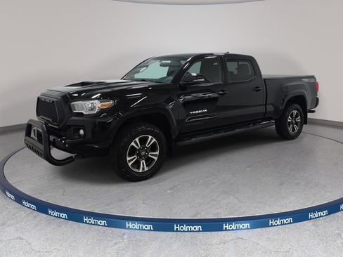 Used 2016 Toyota Tacoma TRD Sport w/ Towing Package AWD/4WD image 1