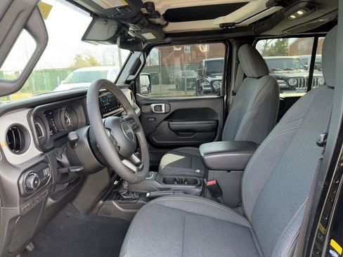 Certified 2024 Jeep Wrangler Sport S image 15