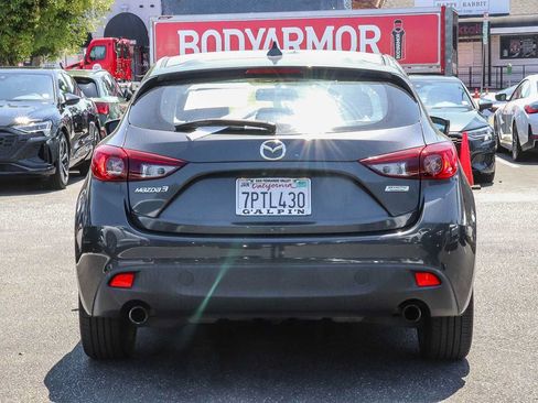 Used 2016 MAZDA MAZDA3 s Touring FWD image 3