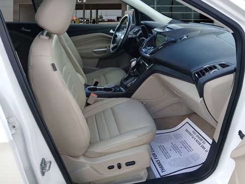 Used 2016 Ford Escape Titanium FWD image 15