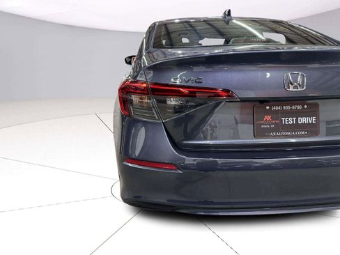 Used 2023 Honda Civic Sport image 13