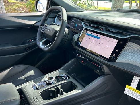 New 2026 Jeep Cherokee Limited image 29