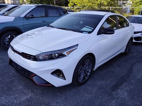 Used 2024 Kia Forte GT-Line FWD image 3
