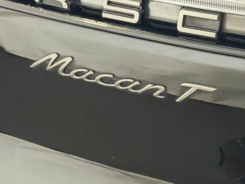 Used 2025 Porsche Macan Turbo AWD/4WD image 25