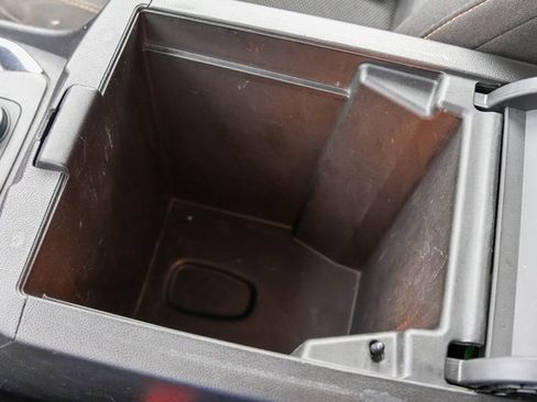 Used 2018 Chevrolet Traverse LT w/ LPO, Cargo Package image 20