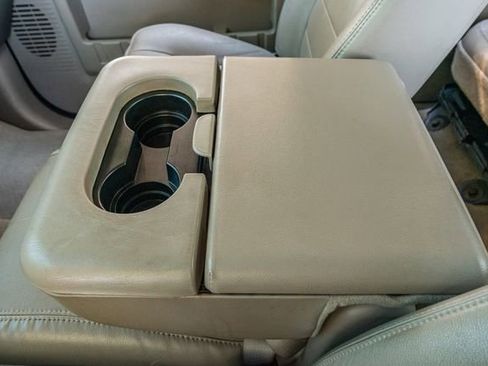 Used 2008 Ford F250 Lariat image 31