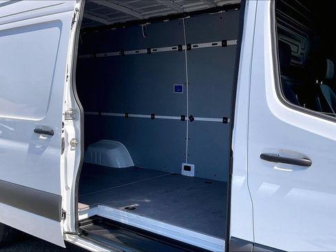 Used 2026 Mercedes-Benz Sprinter 3500 image 13