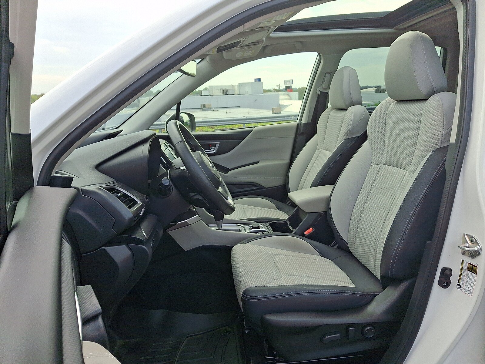 Used 2021 Subaru Forester Premium AWD/4WD image 13