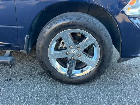 Used 2018 RAM 1500 Express w/ Express Value Package image 31