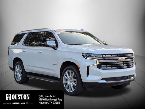 Used 2021 Chevrolet Tahoe Premier RWD image 3