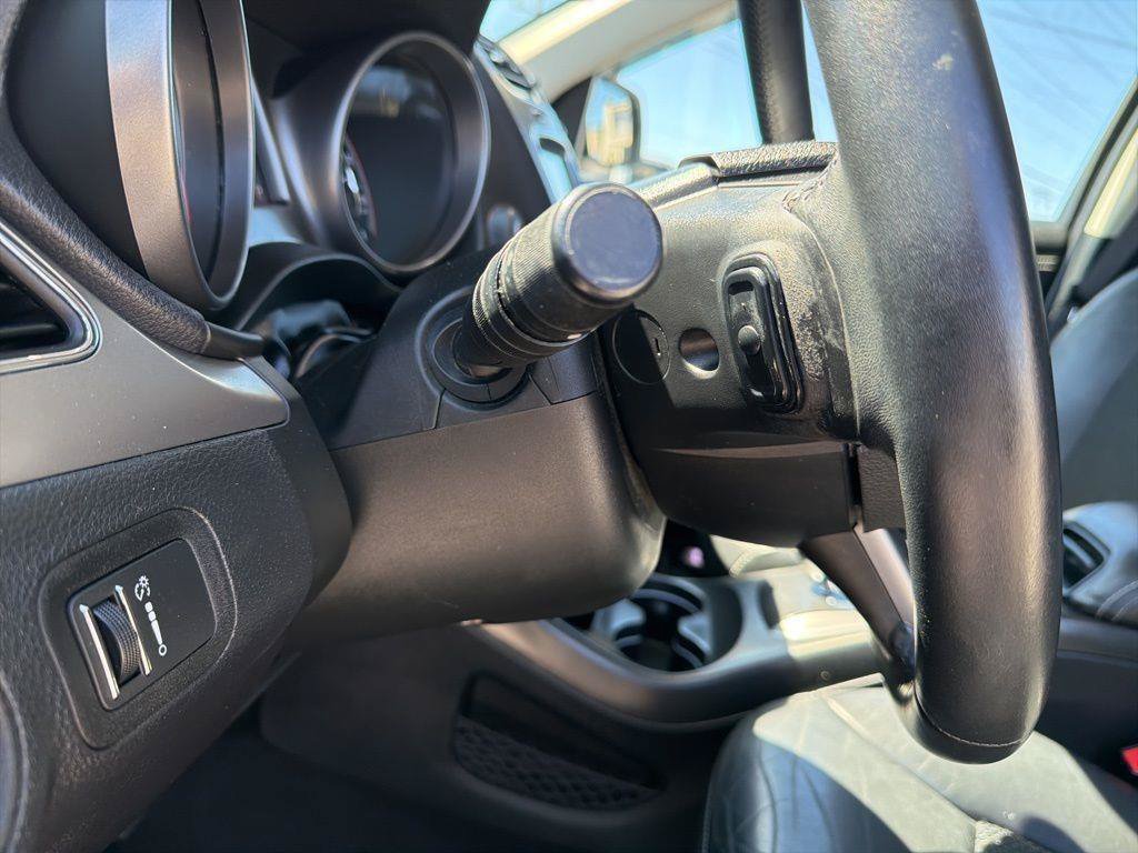 Used 2018 Dodge Journey Crossroad FWD image 46