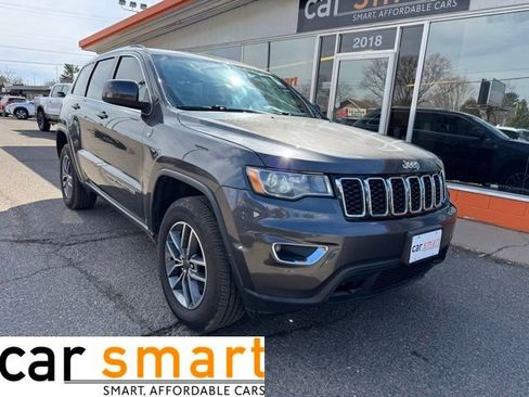 Used 2020 Jeep Grand Cherokee Laredo w/ Quick Order Package 2BN North AWD/4WD image 1