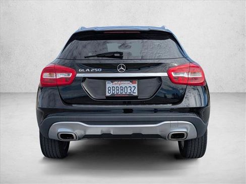 Used 2018 Mercedes-Benz GLA 250 image 6